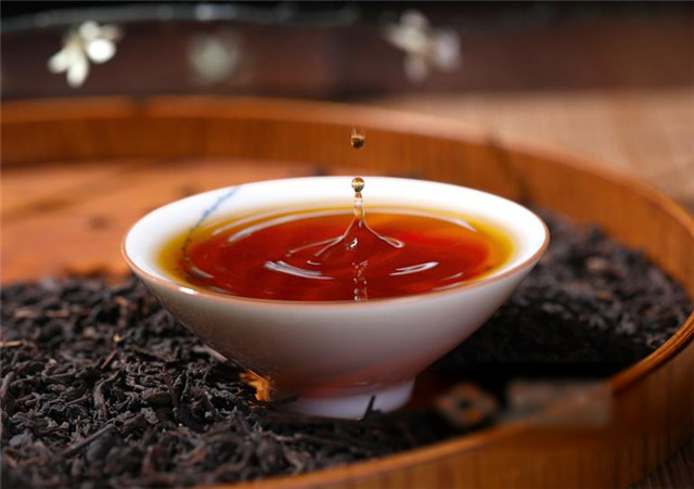 山塘岐陈年六堡茶：品味时光浸润的茶韵