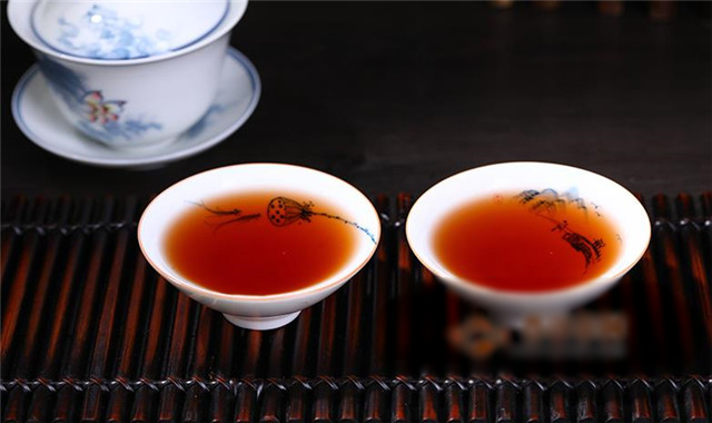 溯源正宗苍梧六堡茶，读懂核心产区的地道茶韵